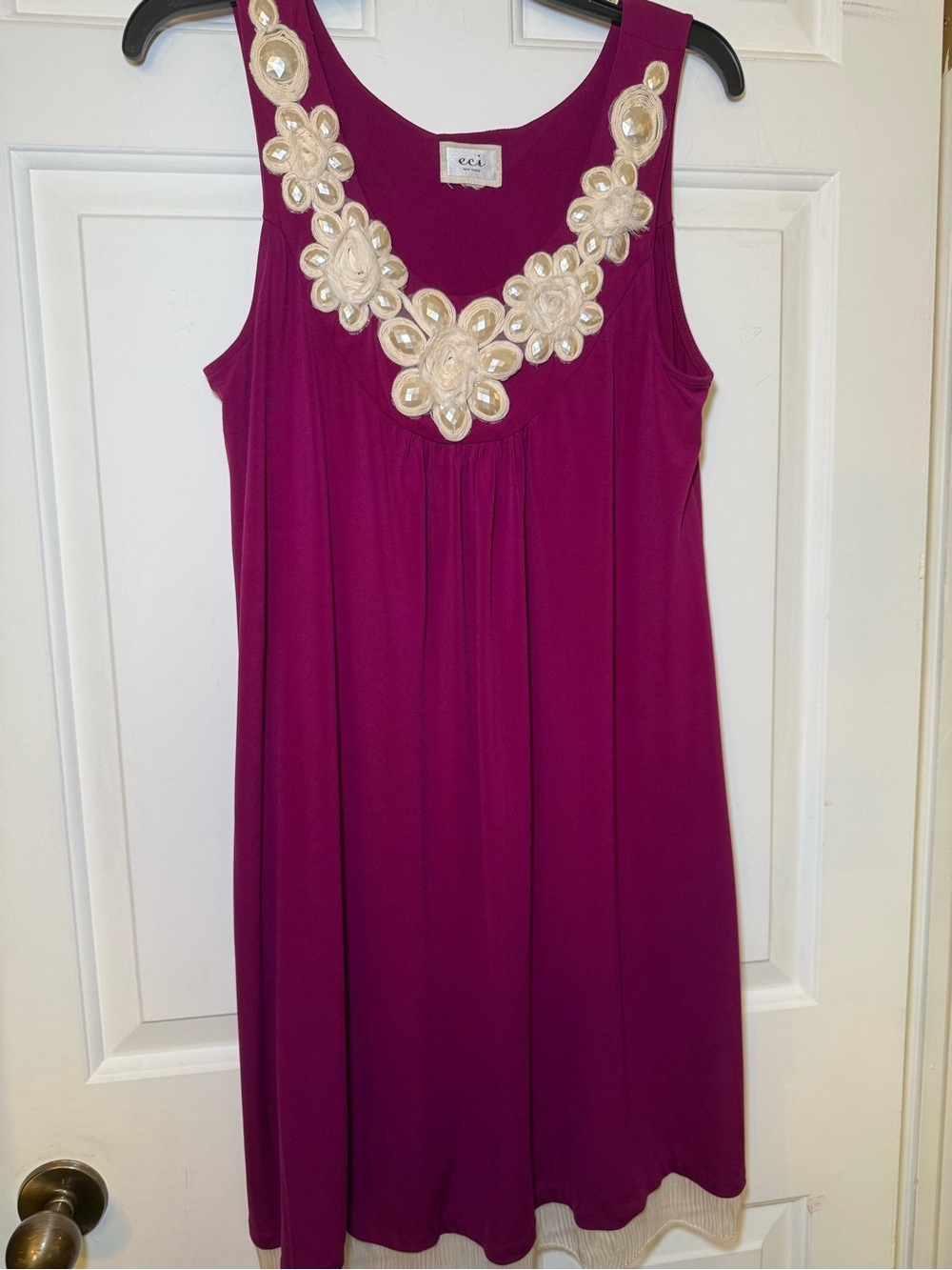 ECI NY Magenta & Ivory Beaded Sheath Dress Small Statement Neckline Mini Vibrant